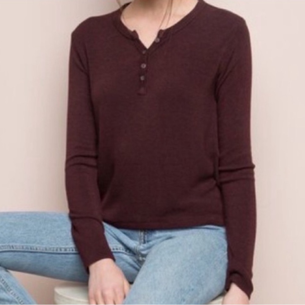 Brandy Melville maroon long sleeve Callen Henley - Picture 8 of 15